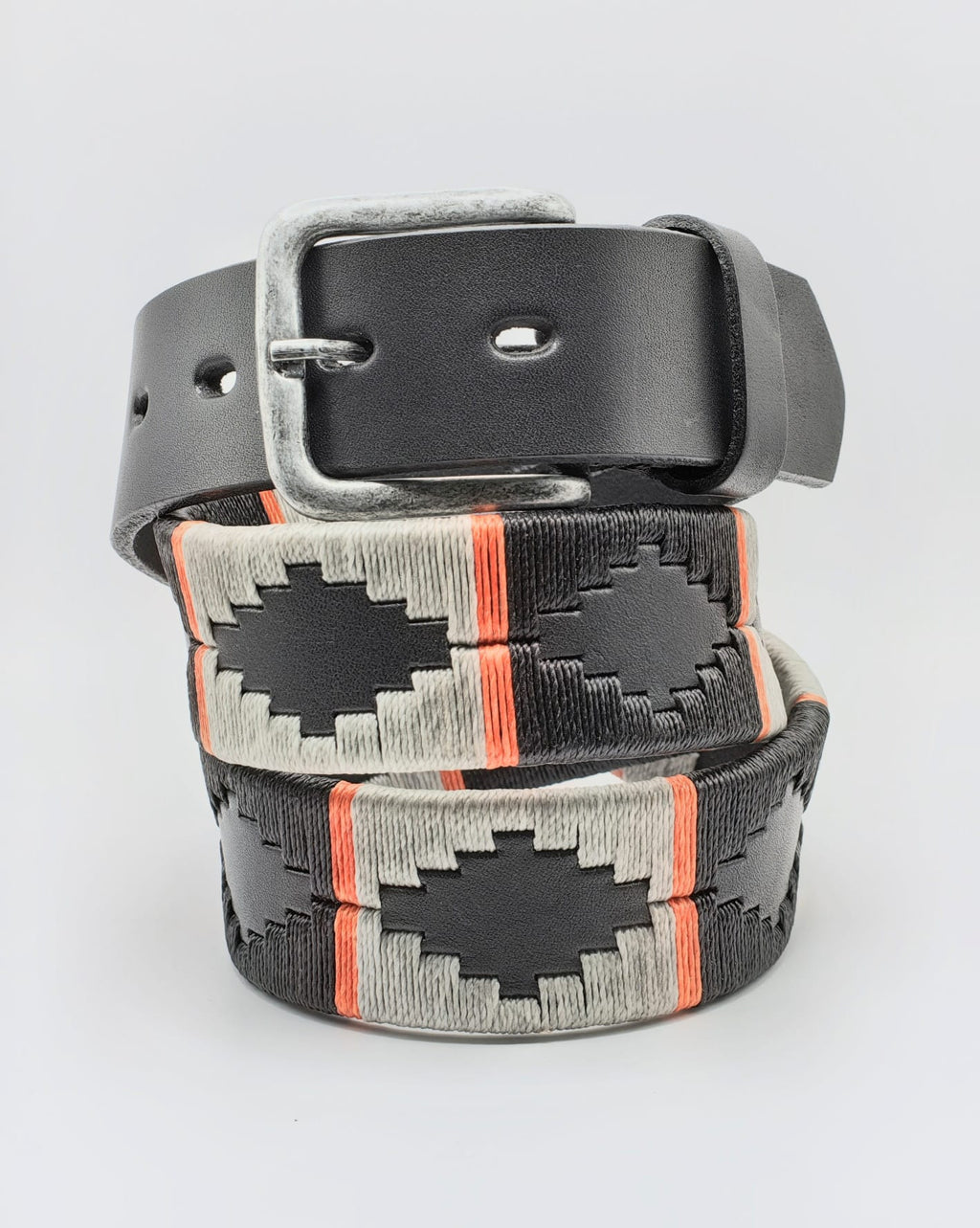 Détail boucle en laiton, ceinture cuir Lujan